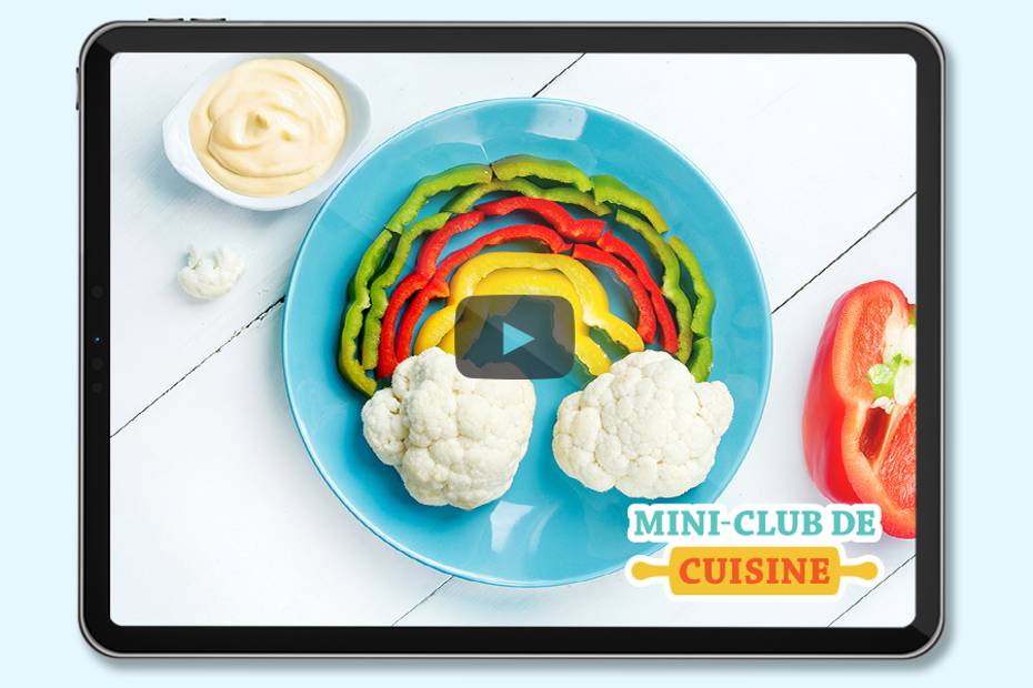 arc-en-ciel fait de poivrons colorés et de chou-fleur comme nuage avec une trempette dans un plat en forme de coeur. - logo Kids Cooking Club